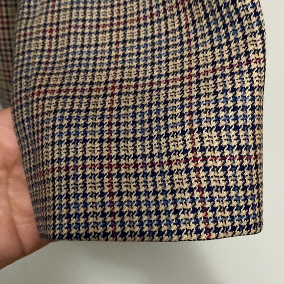 PENDLETON womens Brown-tan-black plaid Blazer 100% virgin wool size 12 - Picture 6 of 7